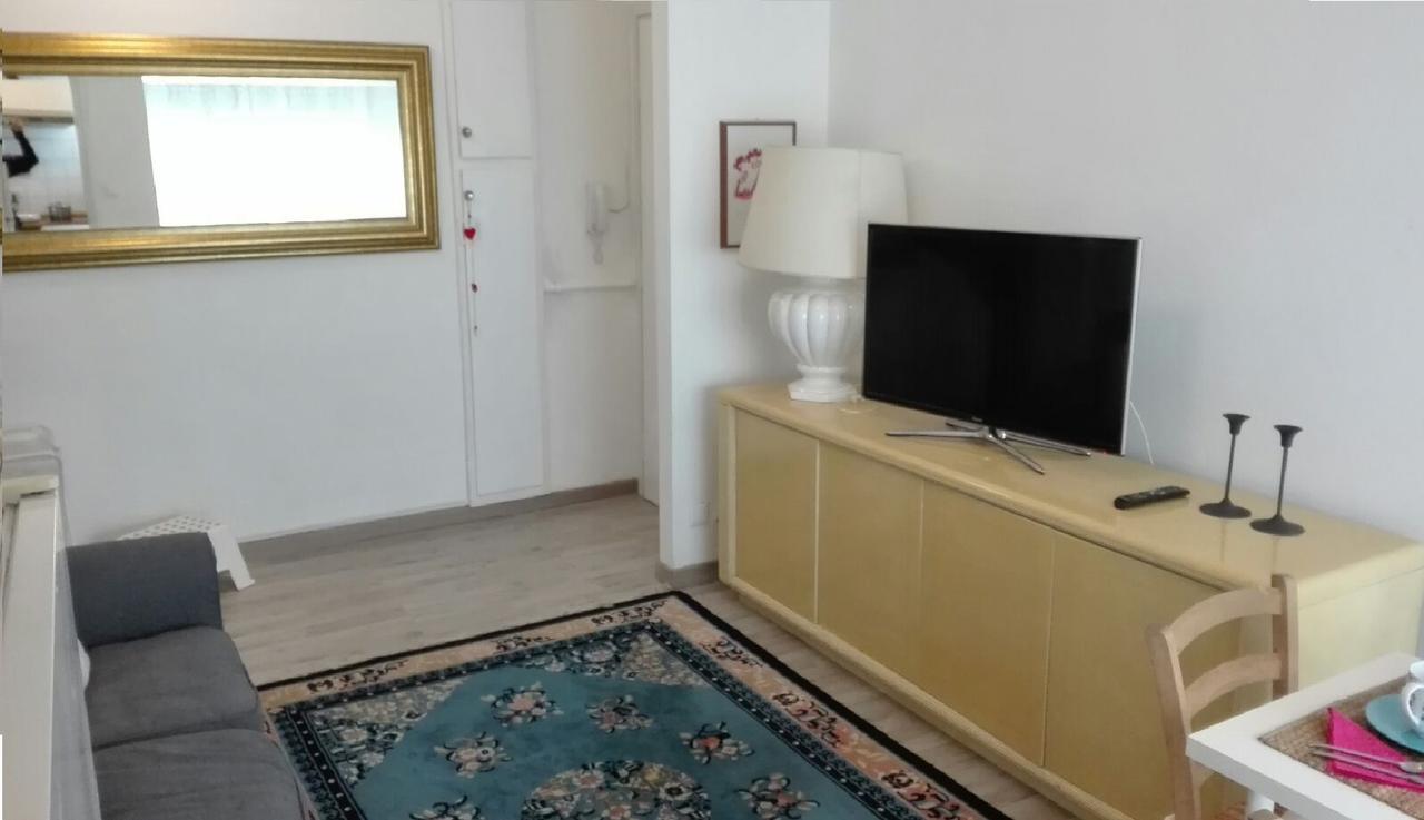 Nice Apartment In Milano, Close To Undergrond M3 Экстерьер фото